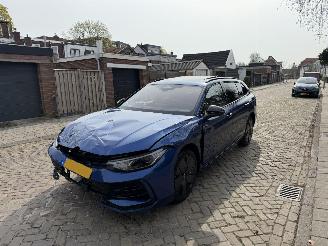 Avarii autoturisme Volkswagen Passat Variant 1.5 eHybrid R-Line Edition 2025/1