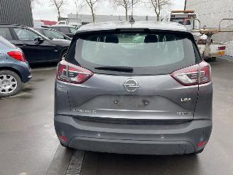 Opel Crossland 1.2 picture 2