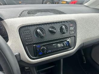 Seat Mii 1.0 Kleur exterieur / Laknummer 8E / A7W picture 10