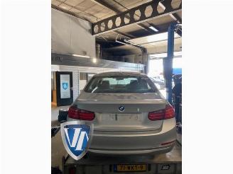 BMW 3-serie 3 serie (F30), Sedan, 2011 / 2018 320d 2.0 16V EfficientDynamicsEdition picture 2
