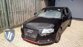 Vrakbiler auto Audi A3 A3 Sportback (8PA), Hatchback 5-drs, 2004 / 2013 2.0 TDI 16V 2010/4