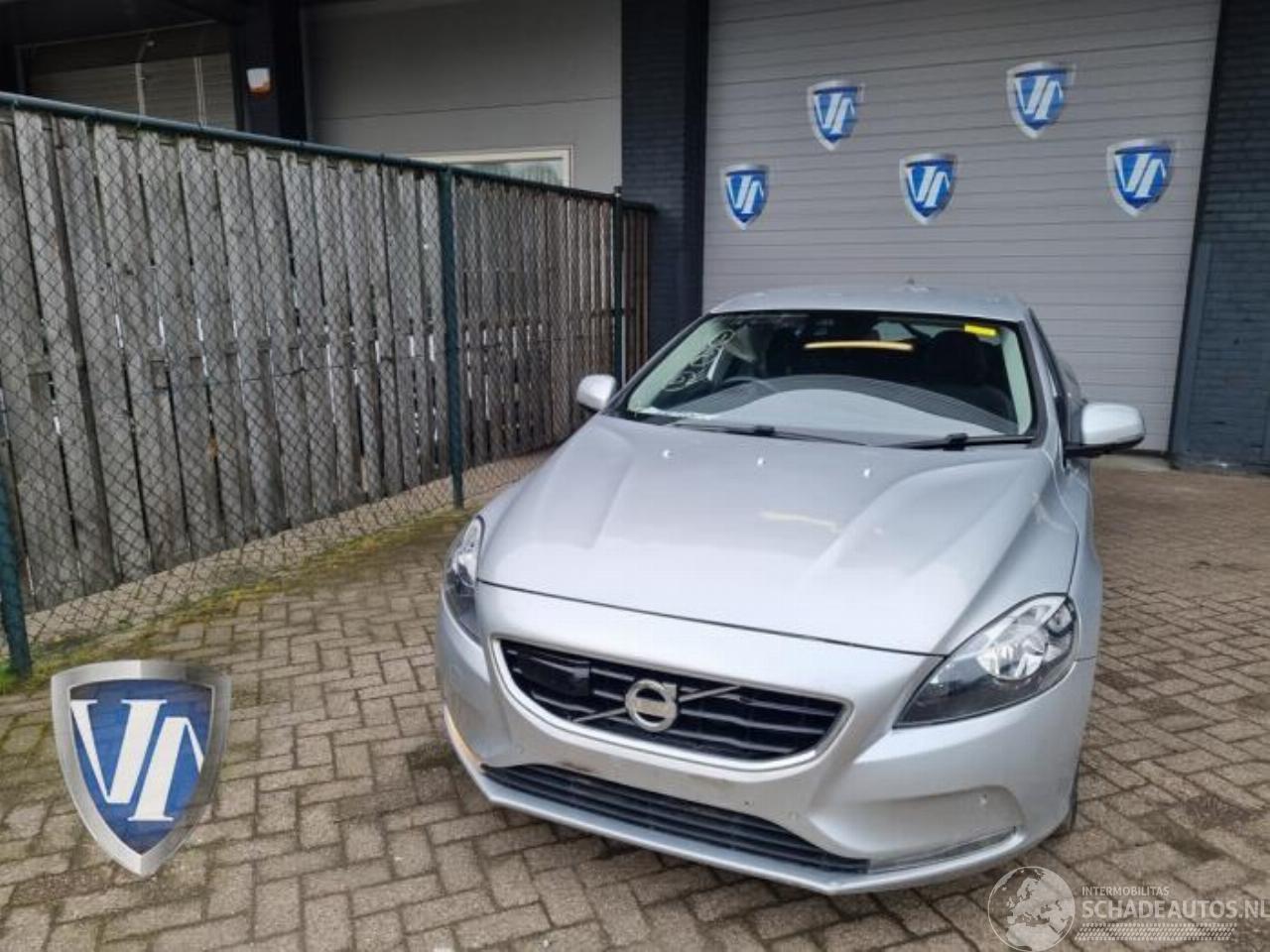 Volvo V-40 V40 (MV), Hatchback 5-drs, 2012 / 2019 1.6 D2